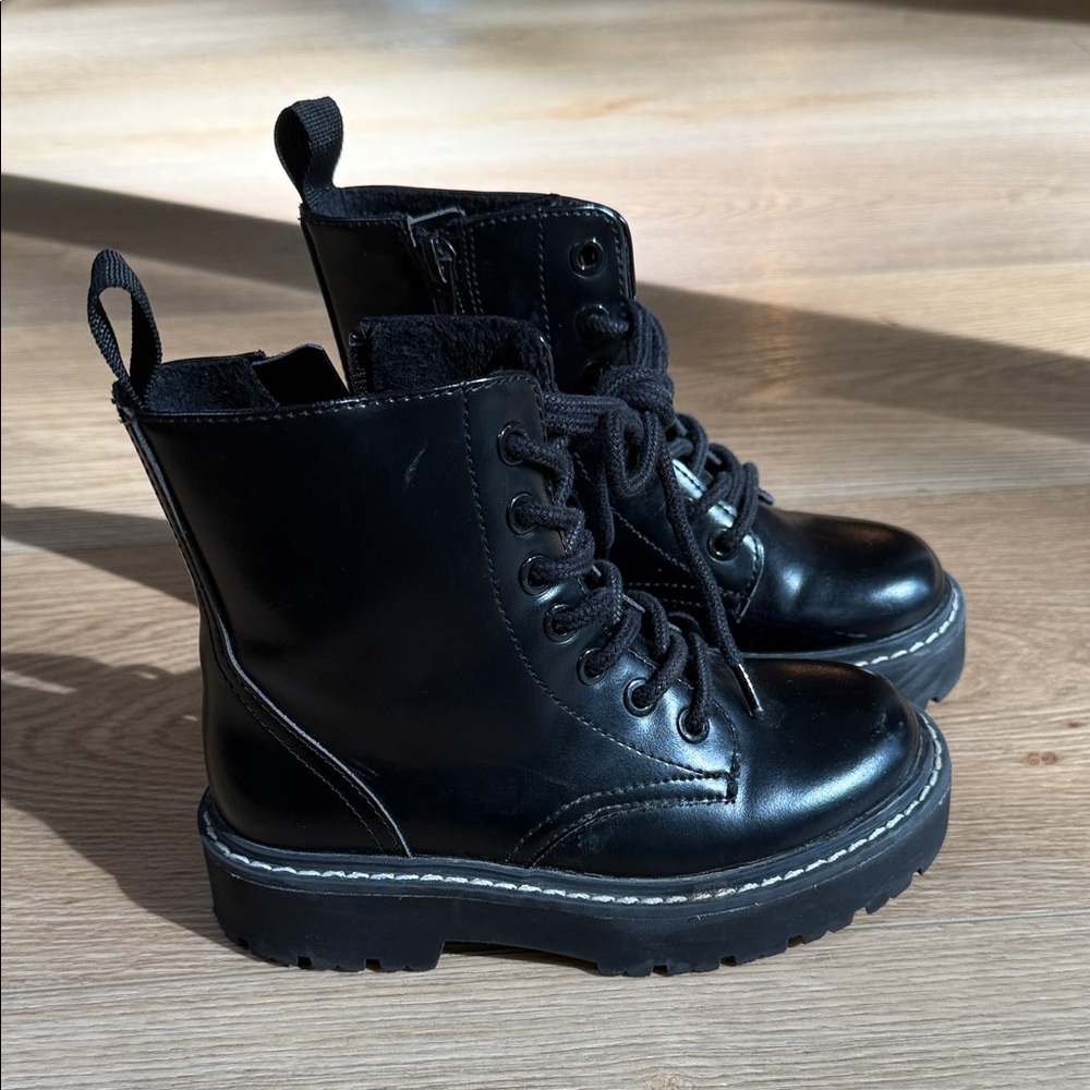 H&M Girls Black Combat Lace-Up Boots
